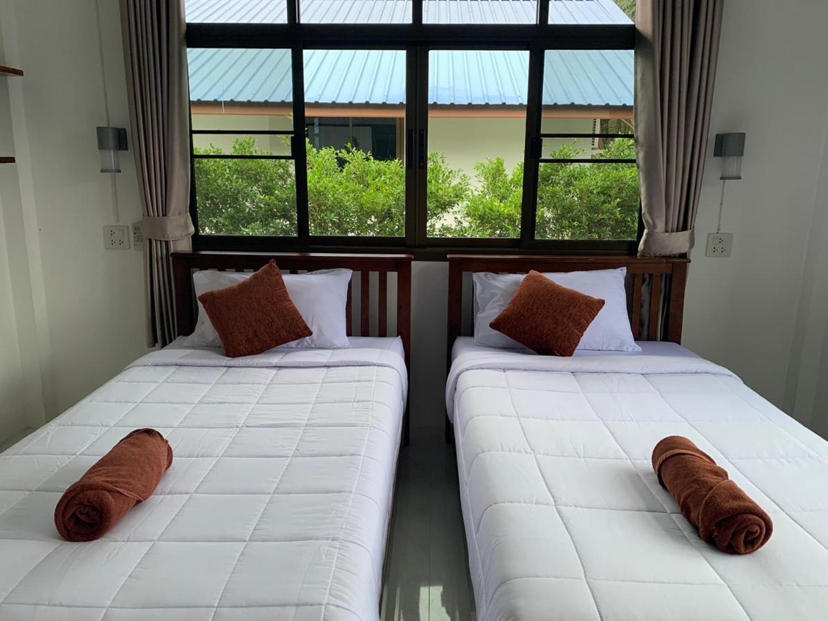 Koh Jum Paradise Resort Exterior photo