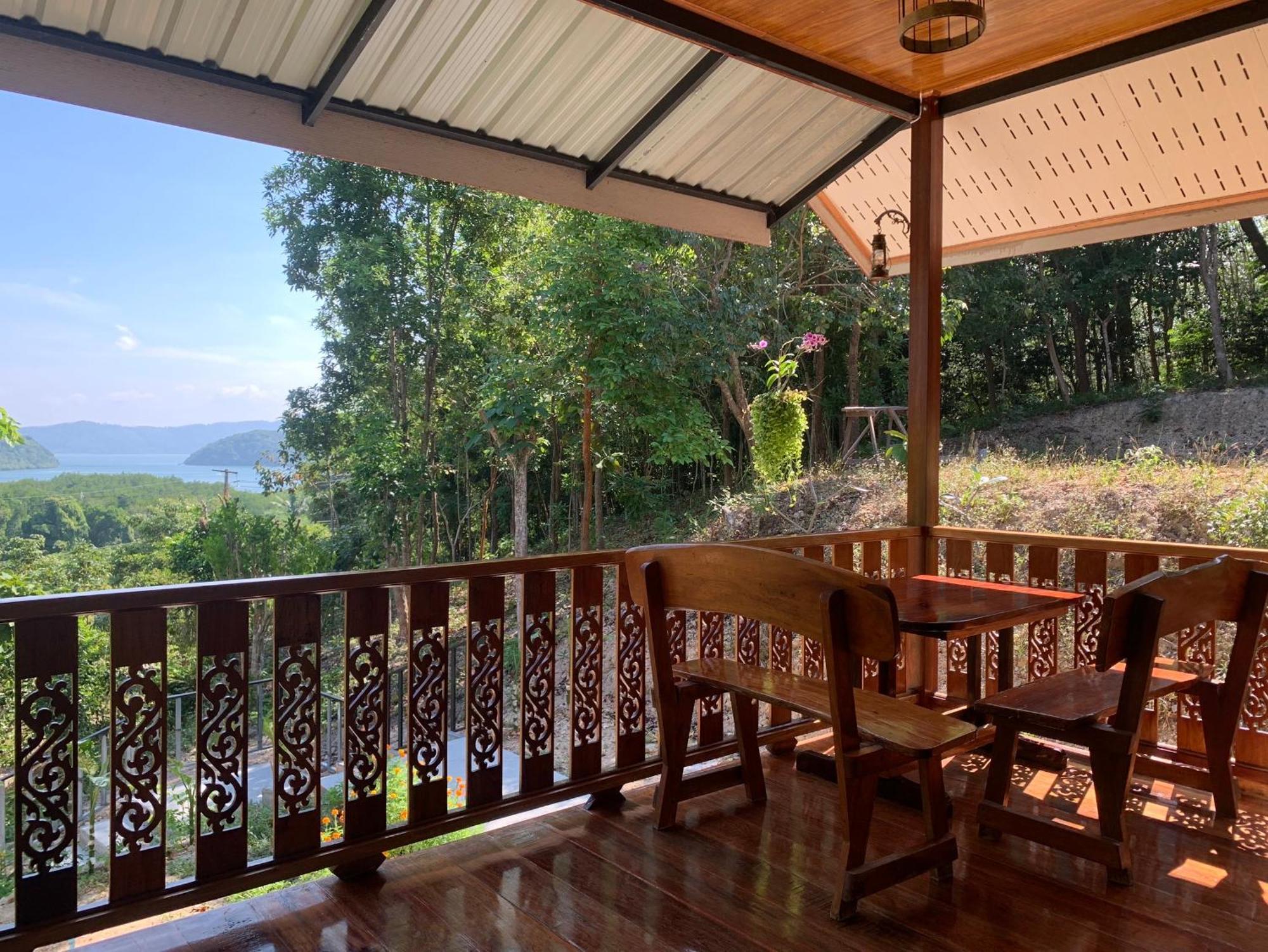 Koh Jum Paradise Resort Exterior photo